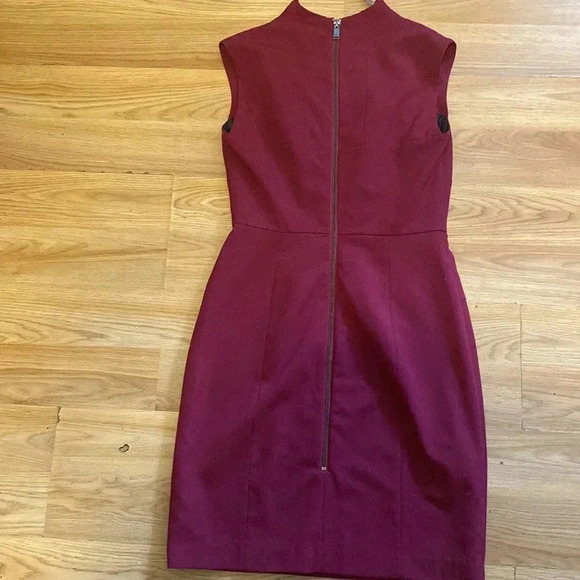 Andrew Marc Sheath Dress - Burgundy- Excellent Condition- Size 4 - Above Knee - Picture 2 of 10